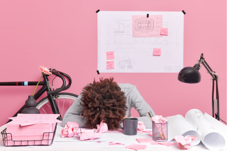 pink office
